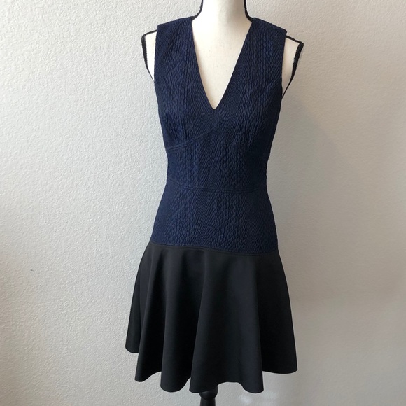 Rebecca Taylor V-Neck Stretch Snakeskin Dress - Picture 2 of 13